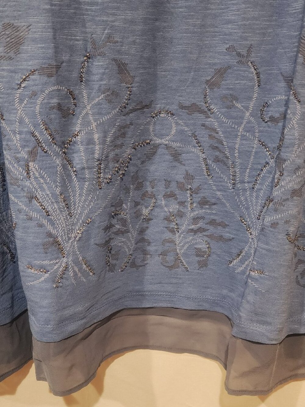 LOGO by Lori Goldstein 100% Cotton Blue Sequin Floral Sleeveless Tunic Tank M - Picture 6 of 7